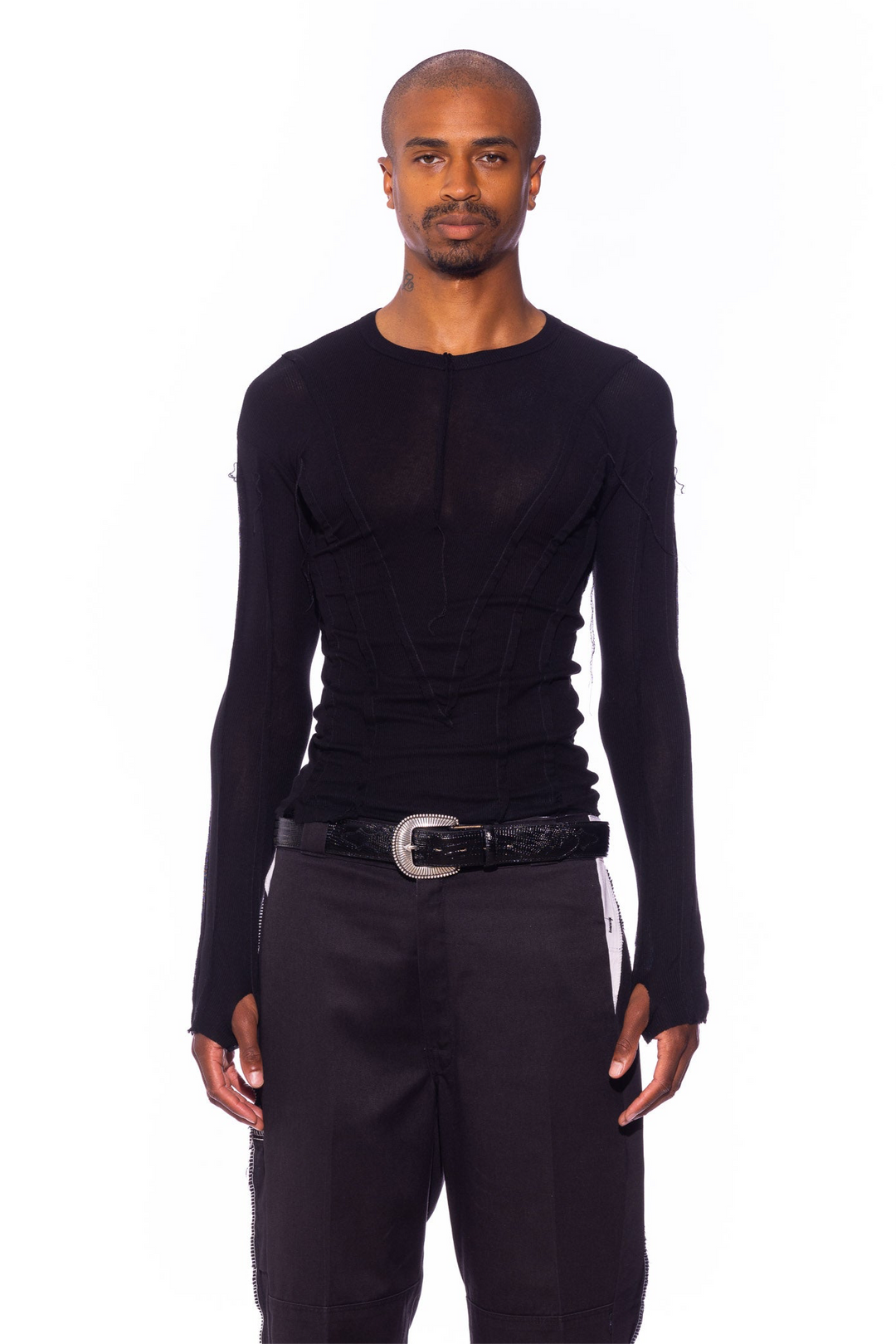 OPEN SEAM LONG SLEEVE TEE IN BLACK RIB