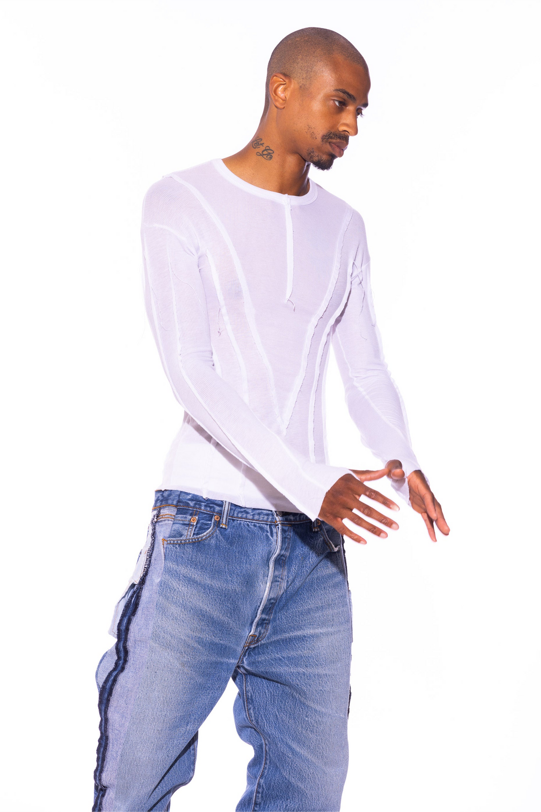 OPEN SEAM LONG SLEEVE TEE IN WHITE RIB