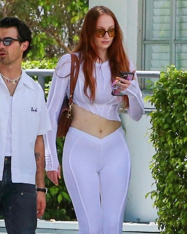 SOPHIE TURNER