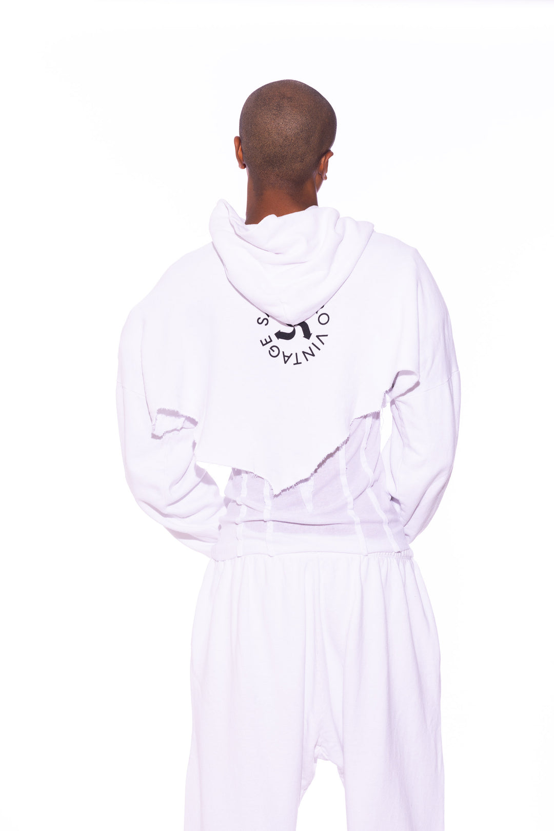 V CUT ZIP-UP HOODIE IN WHITE TERRY