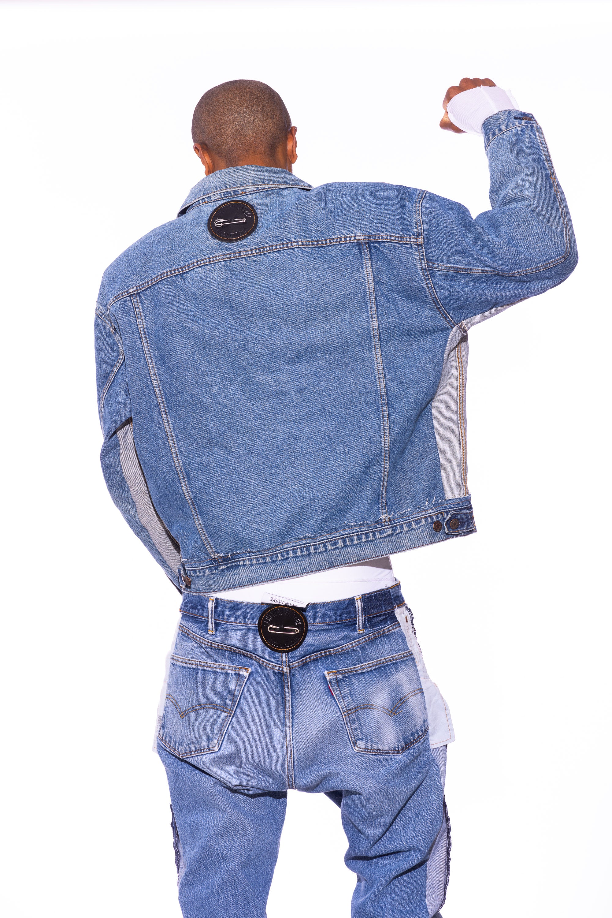 【Raucohouse】Crack washed over denim jacket Crack washed over denim jacket - Raucohouse | 60% - Asian