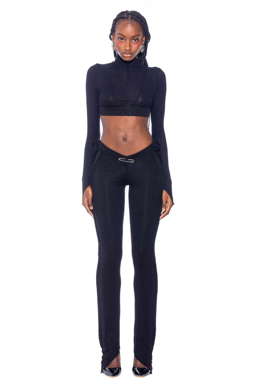 DOUBLE V OPEN SEAM PANTS IN BLACK RIB