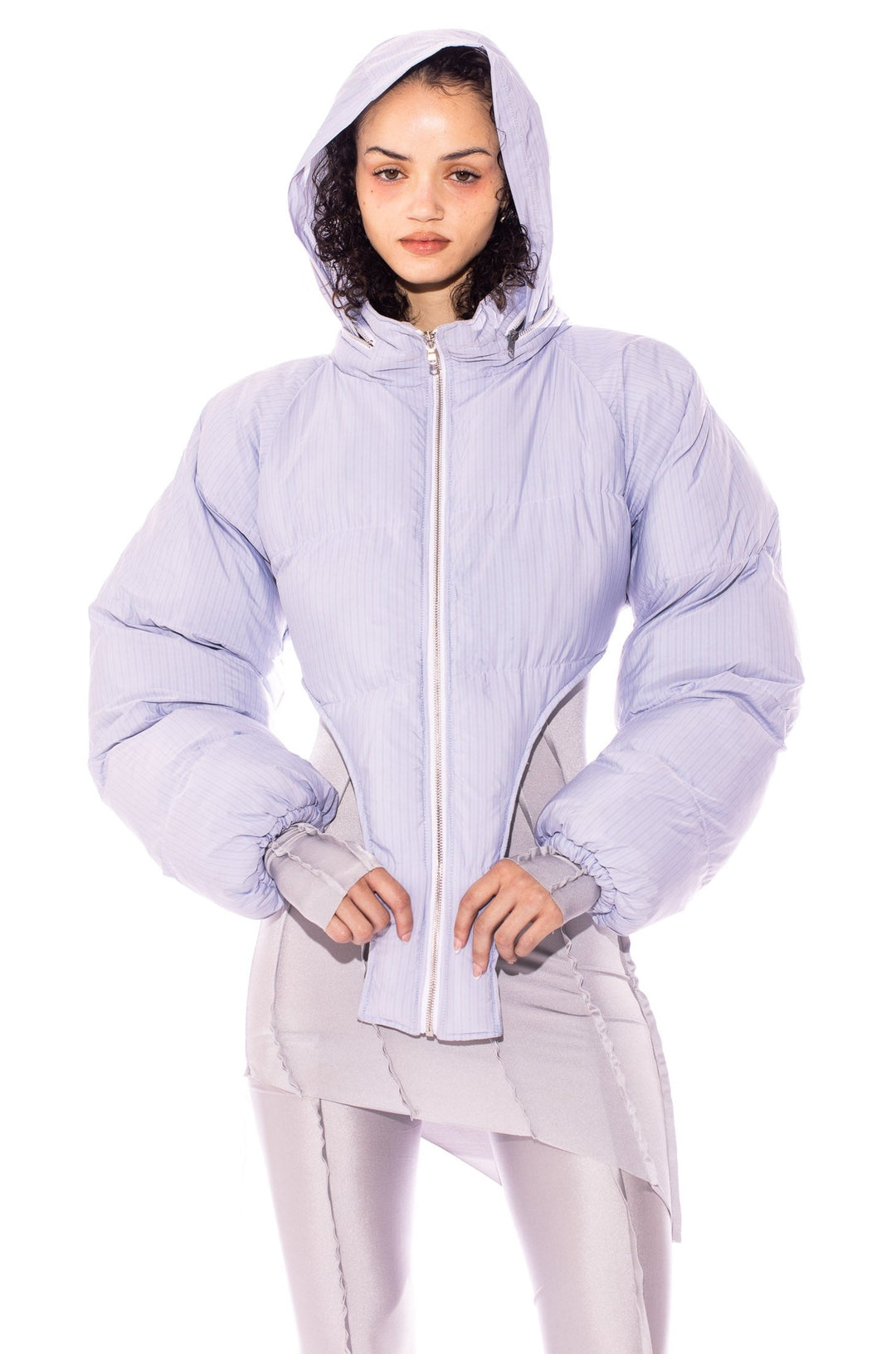 V CUT PUFFER COAT IN BLUE PIN