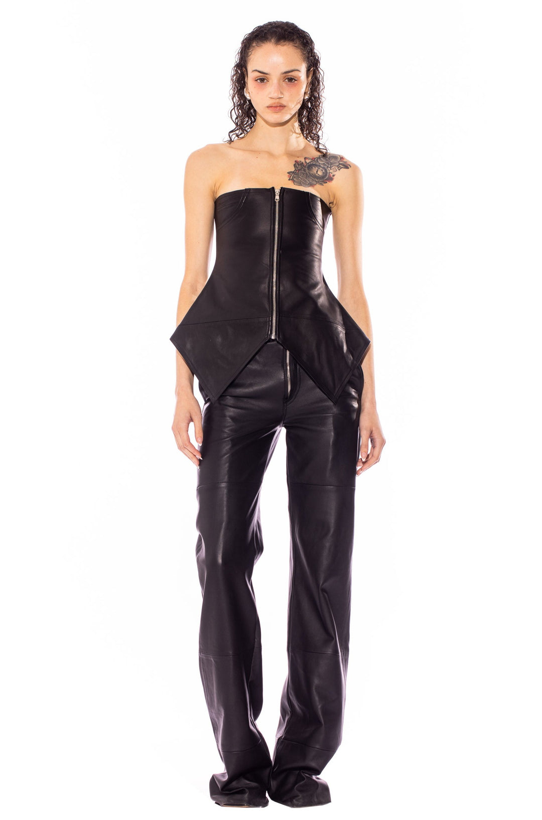 RAW WAIST TROUSER IN BLACK LEATHER