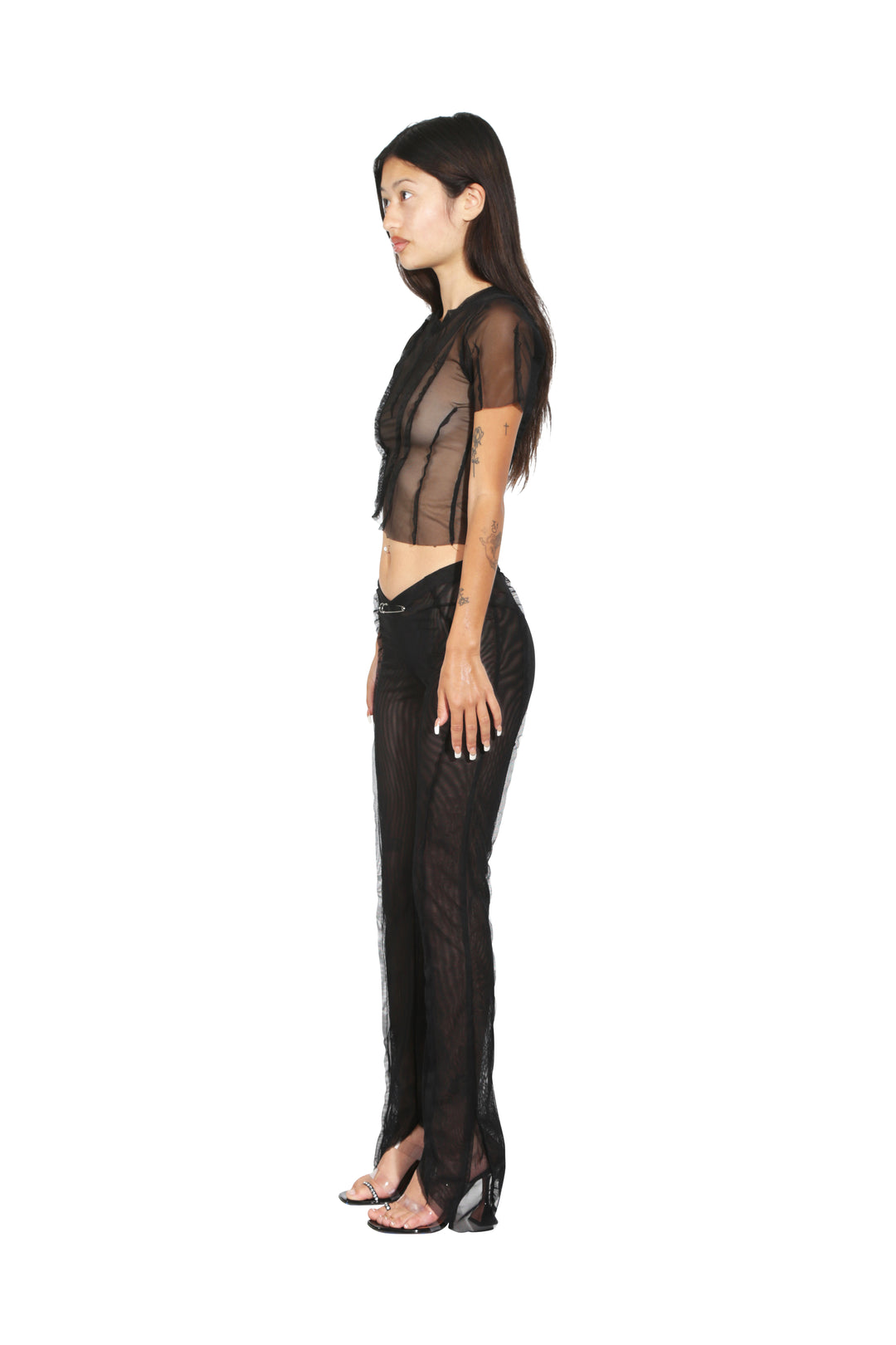 ASYMMETRIC TEE IN BLACK MESH