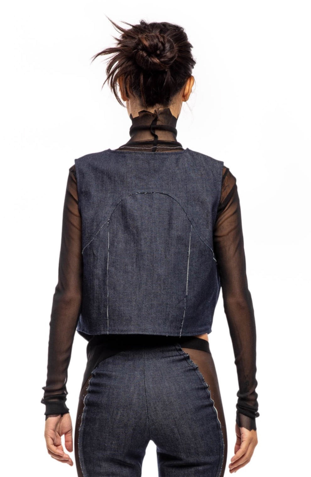 OPEN SEAM VEST IN RAW DENIM