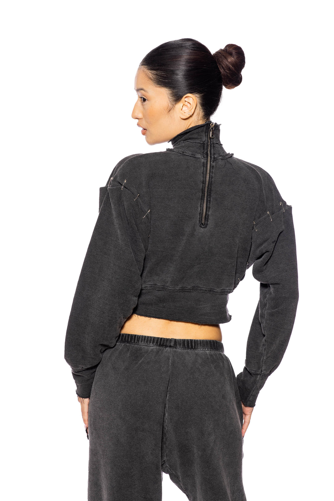 TURTLE NECK SAFETY PIN CROPPED TOP IN DARK CLOUD TERRY