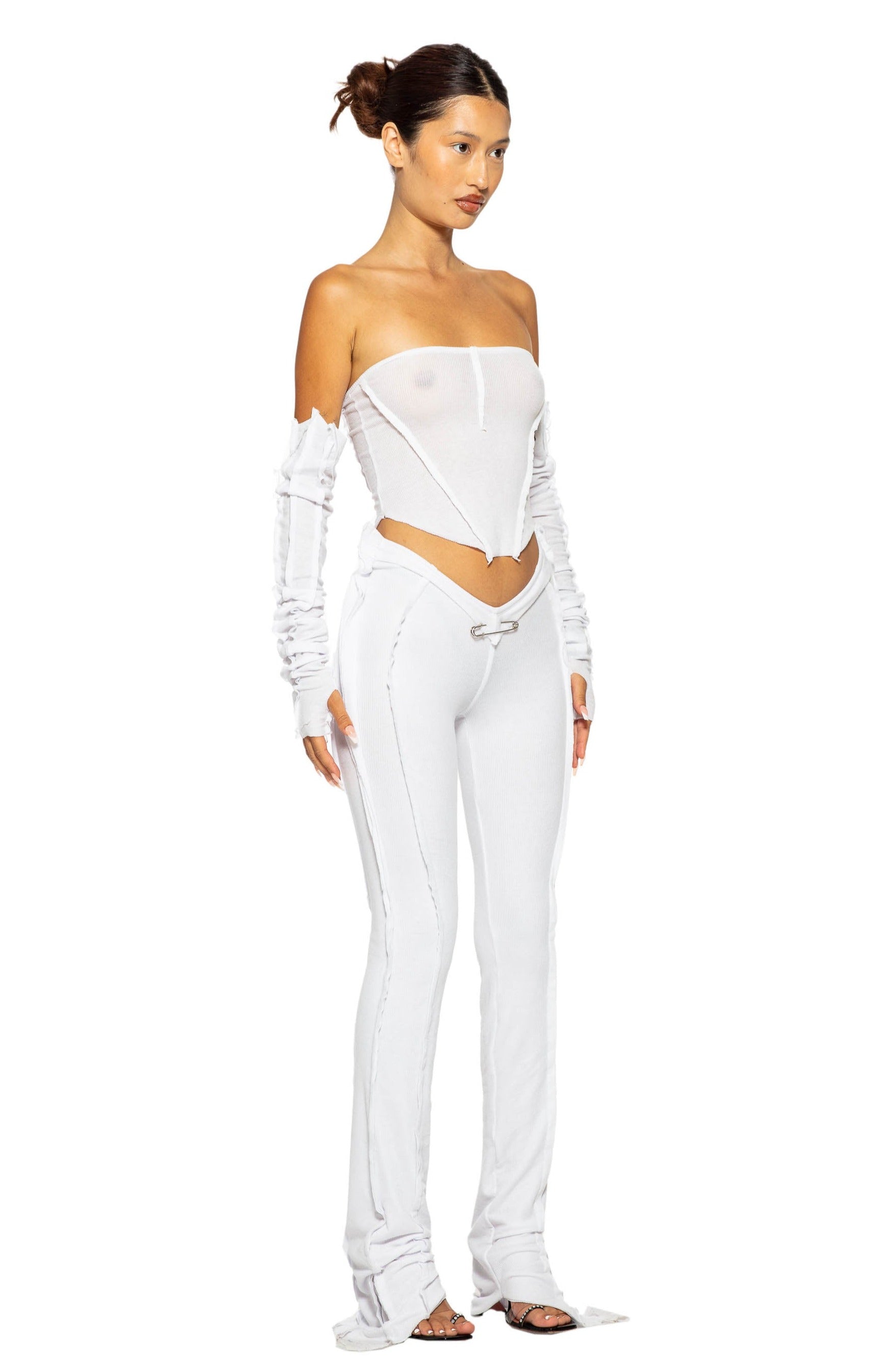 meer. ROUND CUTTING VELOUR TOP ホワイト Sami Miro Vintage - V Cut Tube Top in White Rib – SAMI MIRO VINTAGE