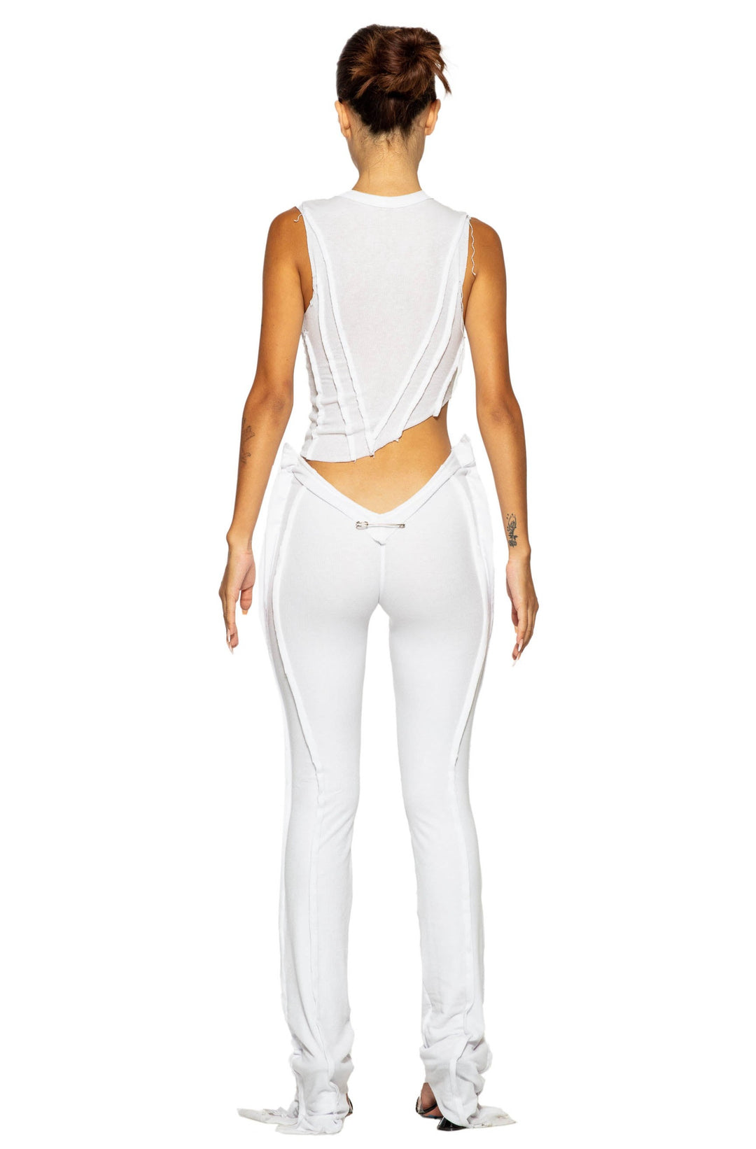 ASYMMETRIC SLEEVELESS TOP IN WHITE RIB