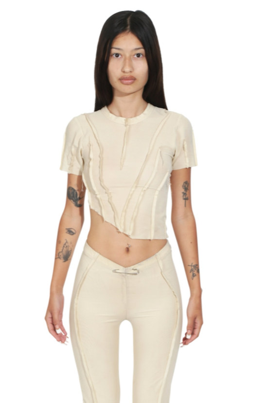 ASYMMETRIC TEE IN IVORY MESH